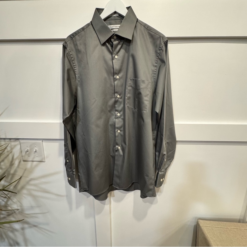 Men's Gray Dress Shirt